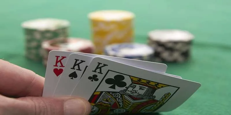 chien-thuat-choi-poker-3-la-1